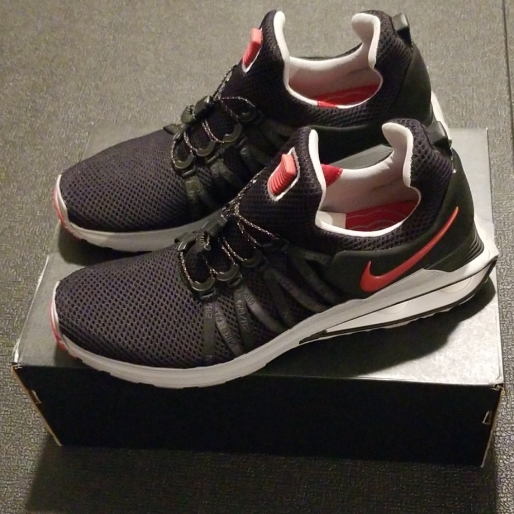 💥NIKE SHOX GRAVITY MENS RUNNING SHOE💥